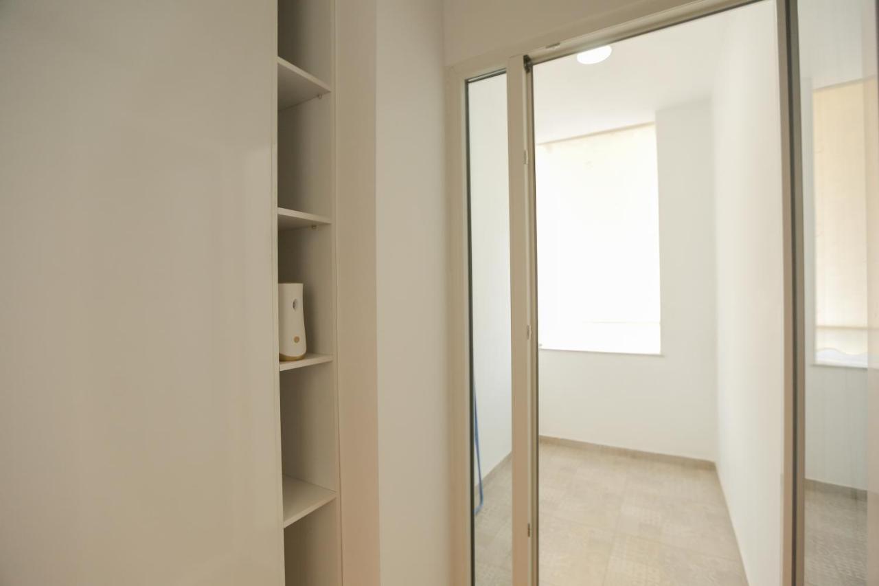 Miku Apartment-stunning At Taiwan * Tiranë