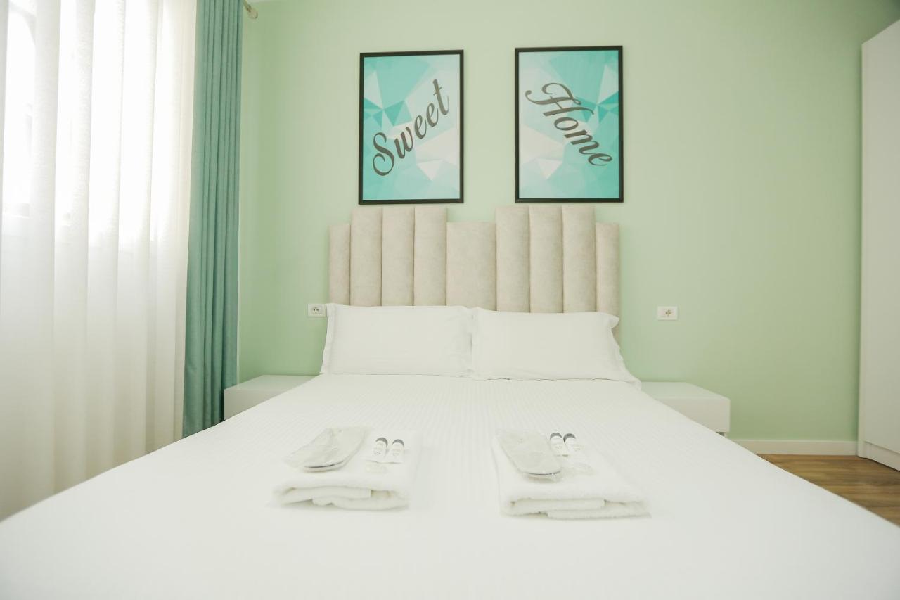 Miku Apartment-stunning At Taiwan * Tiranë